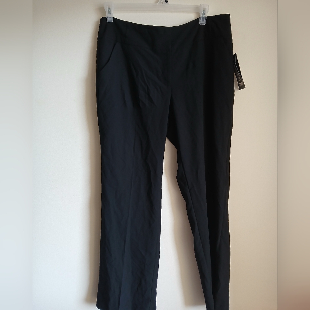 NWT First Option Black Size 16 dress pants